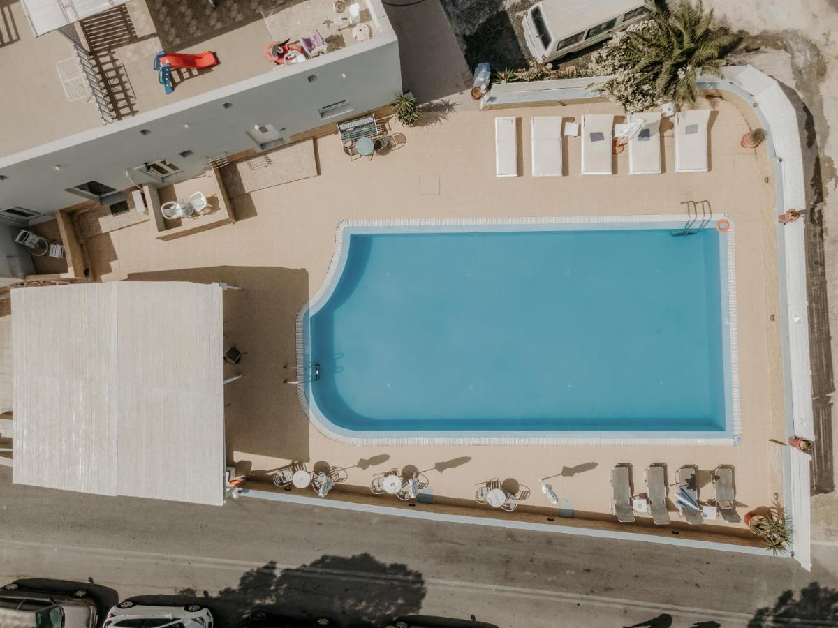 Hotel Thirasia Fira  Exterior photo