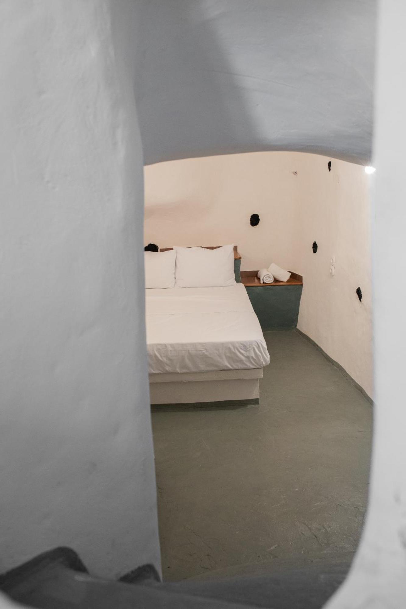 Hotel Thirasia Fira  Room photo